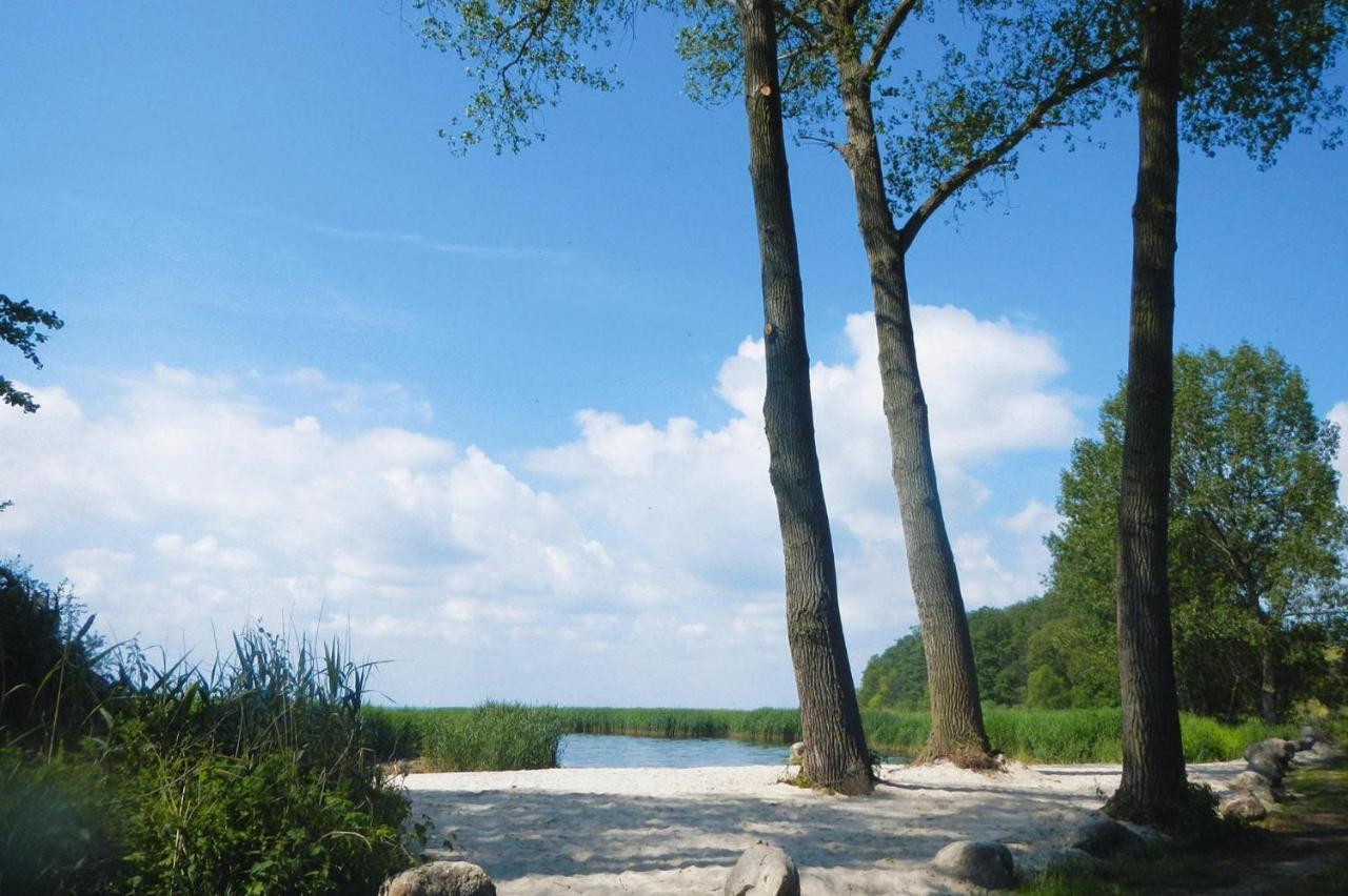 Holiday Home Lotusbluete, Zirchow Zewnętrze zdjęcie